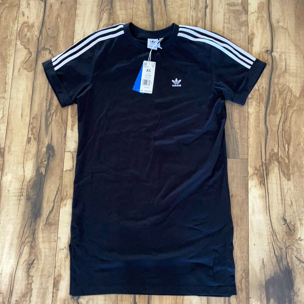 Adidas tee shirt dress (tags have been removed and worn once) like new!!